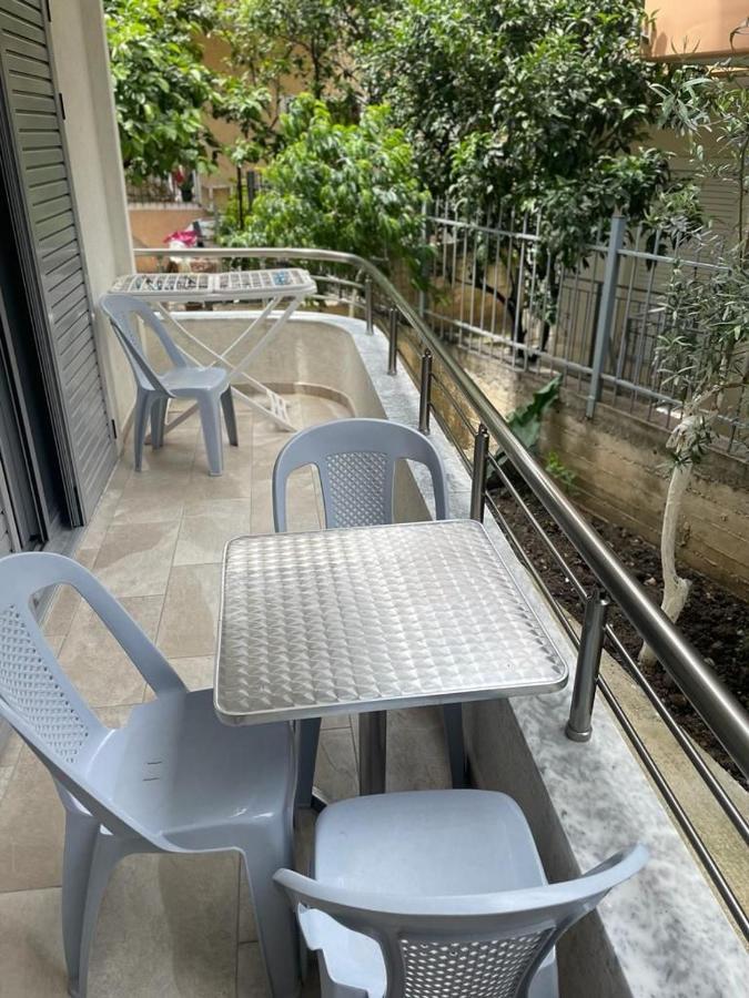 Taku Apartment Sarandë 외부 사진